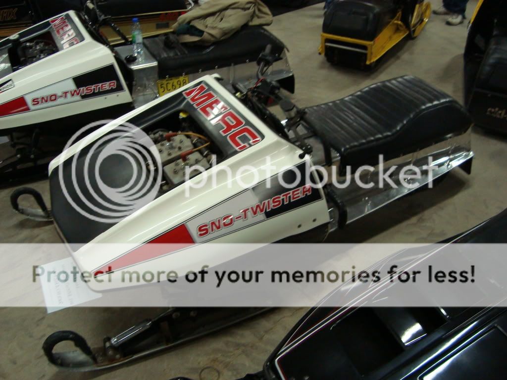 VINTAGE SNOWMOBILE SWAP MEET OCT 13th BRANDON MB RAT SLEDS